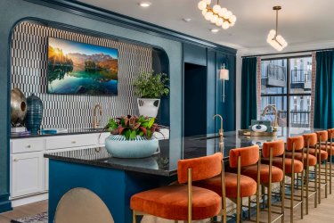 island bar at skytop