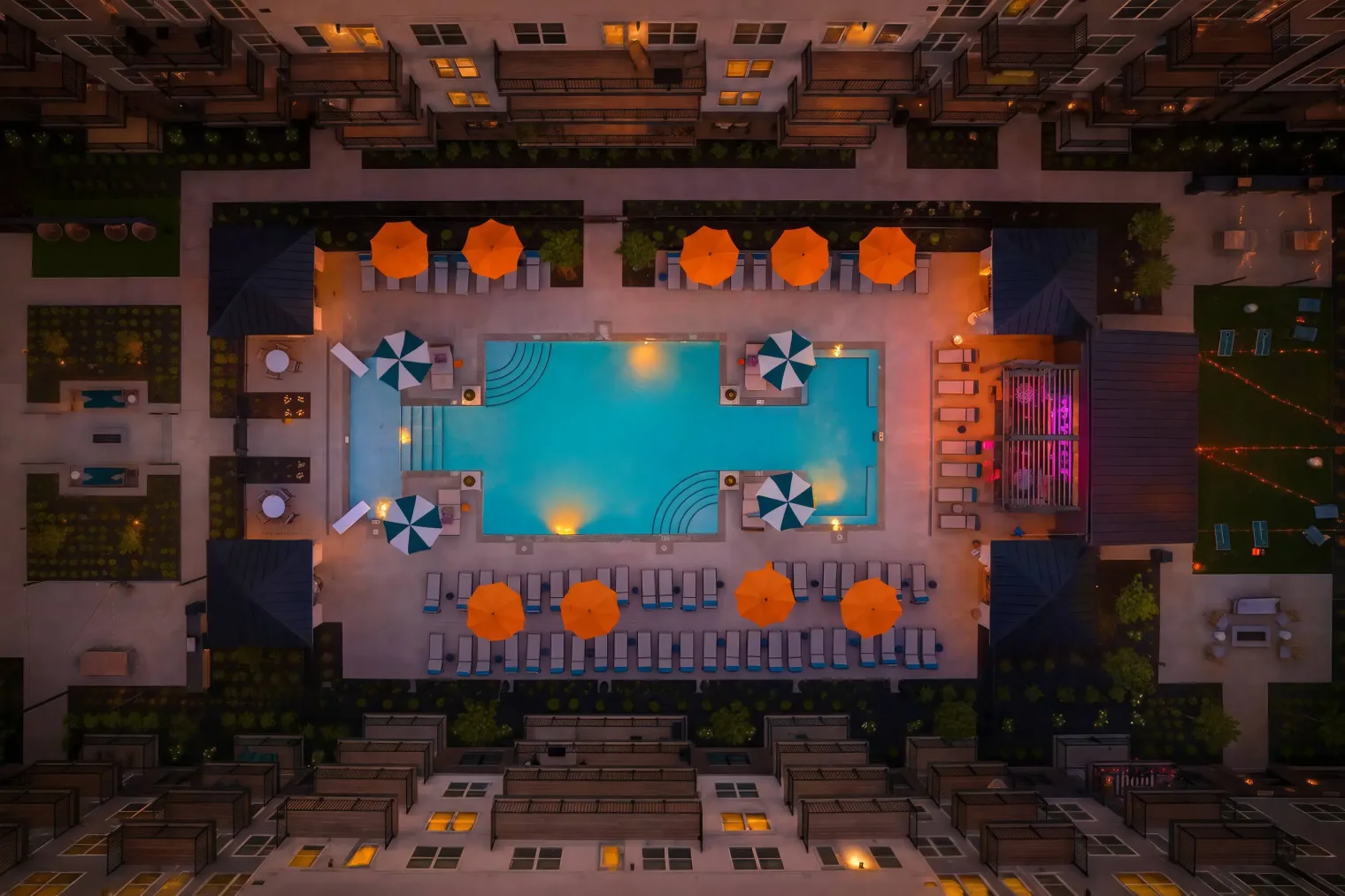 skytop cincinnati pool view